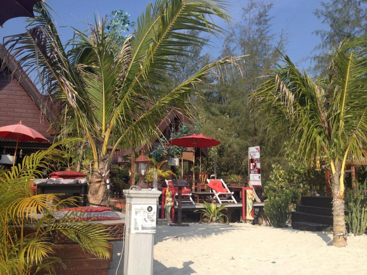 Phangan Cove Beach Resort Srithanu Exteriör bild
